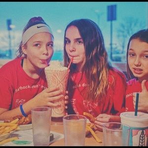 Meet your Posher, Andie